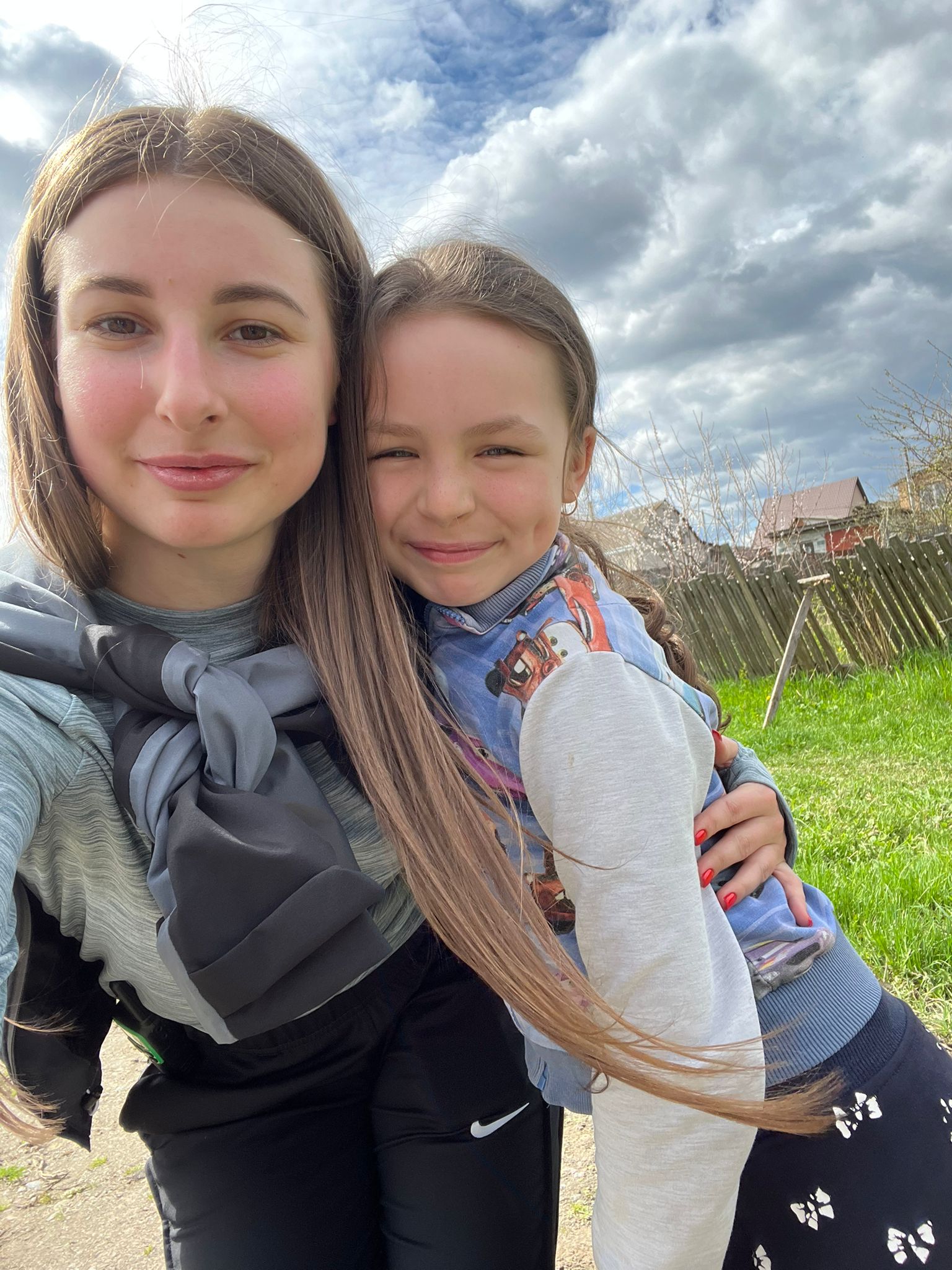 Eleonora with an orphaned girl